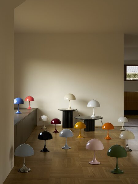 Přenosná lampa Panthella 250 Opal White