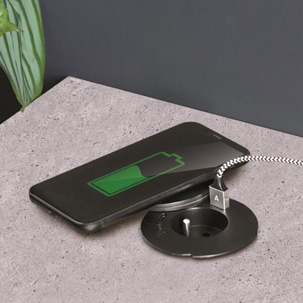 Solight PP119CWB - Vestavná zásuvka s bezdr. nabíj. 10W 1Z + USB A+C černá