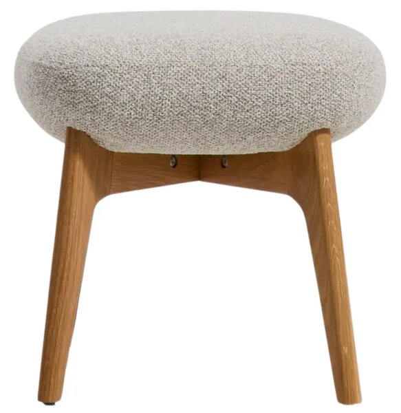 Kave Home Béžová čalouněná podnožka Adiran 51 x 40 cm s přírodní podnoží
