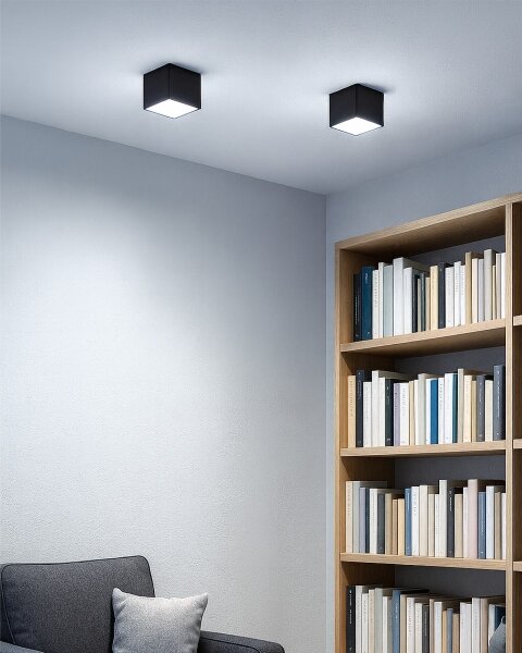 LED Bodové svítidlo LED/5W/230V 3000/4000/6400K 7,5x7,5 cm černá