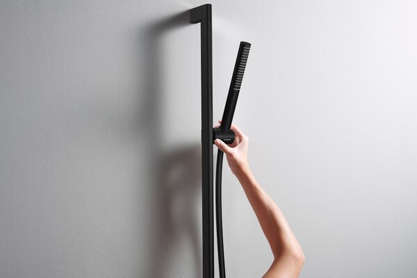 Hansgrohe Pulsify S sprchová sada 100 1jet EcoSmart se sprchovou tyčí 65 cm, matná černá 24372670