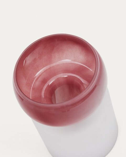 Růžová skleněná váza (výška 19 cm) Kelse – Kave Home