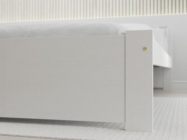 Postel IKAROS 90 x 200 cm, bílá s lamelovým roštem a matrací Deluxe 10 cm
