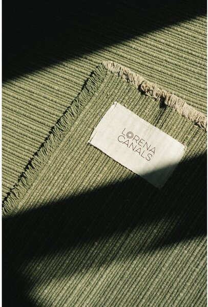 Khaki ručně tkaný bavlněný koberec 200x300 cm Handloom – Lorena Canals