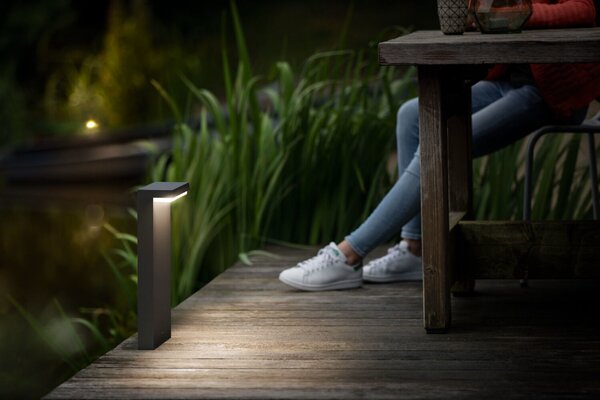 Bustan UltraEfficient venkovní sloupkové LED svítidlo 3,8Wlm 2700K 40cm IP44, antracitové