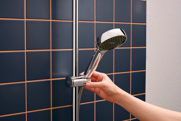 Hansgrohe Activera Select S - Sprchová souprava 95 2jet s tyčí 900 mm, EcoSmart, chrom 28046000