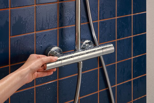 Hansgrohe Activera S - Sprchový systém Showerpipe 240 1jet se sprchovou tyčí Varia s termostatem Ecostat Fine, EcoSmart, chrom 28078000