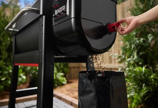 Weber Peletový gril Smoque XL