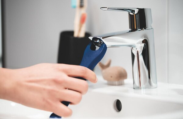 GROHE Start - Páková umyvadlová baterie, velikost S, chrom 24209002