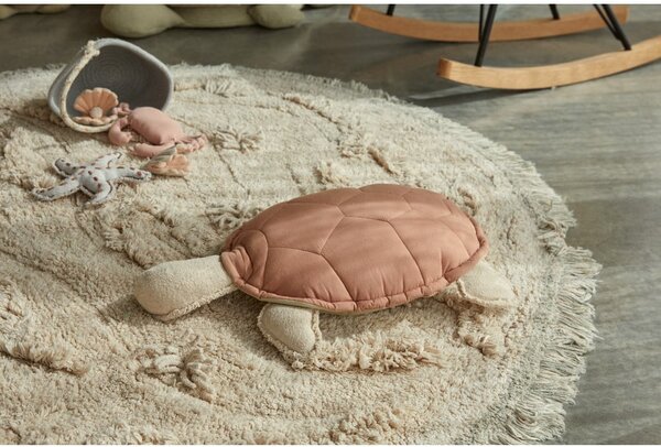Dětský polštářek Turtle – Lorena Canals