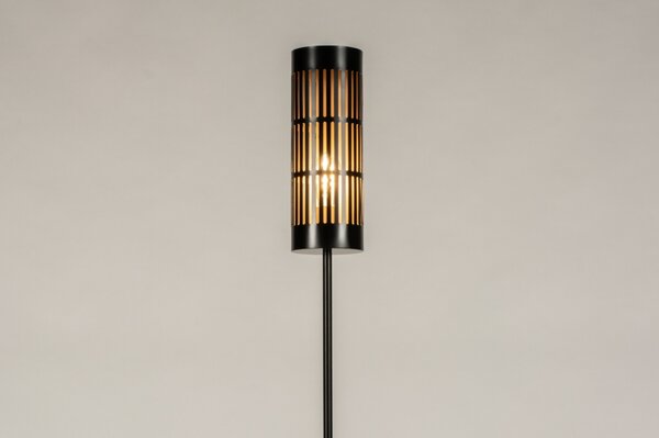 Stojací retro lampa Hannover (LMD)