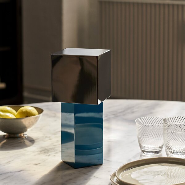 &Tradition ddesignové stolní lampy Pivot