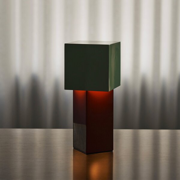 &Tradition ddesignové stolní lampy Pivot
