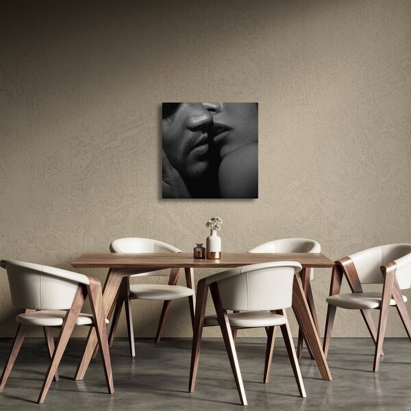 Obraz - Polibek, černobílá fotografie (30x30 cm)