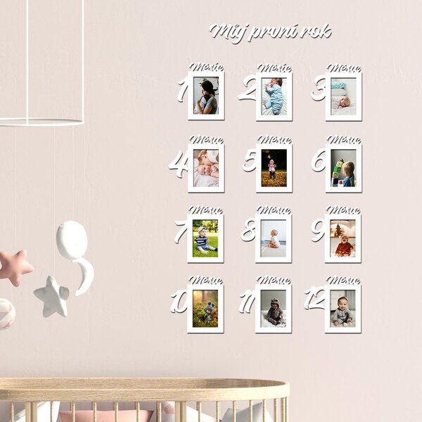 Dřevěný fotorámeček pro miminko Prvních 12 měsíců Zvolte barvu dekoru: Třešeň | Rozměry (cm)rámečků: 13x9
