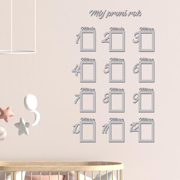 Dřevěný fotorámeček pro miminko Prvních 12 měsíců Zvolte barvu dekoru: Třešeň | Rozměry (cm)rámečků: 13x9