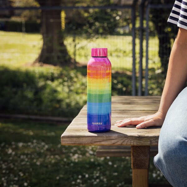 Nerezová termoláhev Solid, 630ml, Quokka, duhová