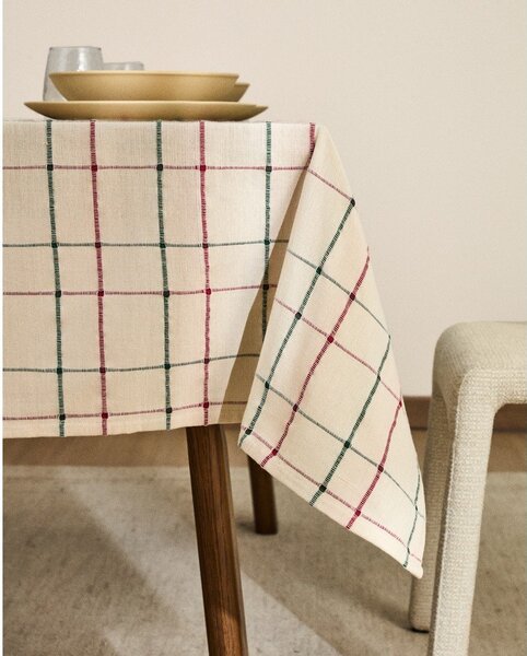 Ručně výraběný ubrus z žakáru 150x250 cm Aldelie – Kave Home