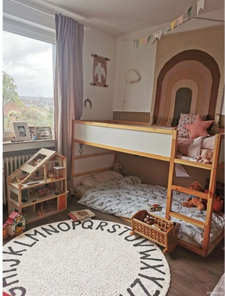 Krémový pratelný ručně tkaný bavlněný dětský koberec ø150 cm ABC Natural Black – Lorena Canals