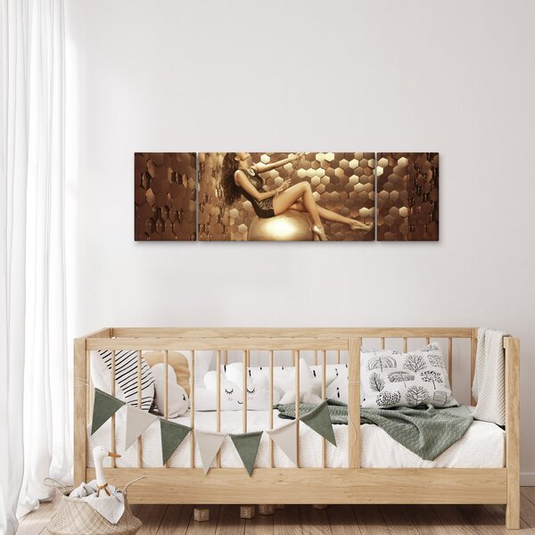 Obraz ženy ve zlaté místnosti (170x50 cm)
