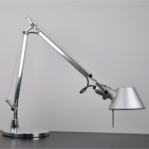 Stolní lampa Artemide, Metalická, Pracovna, Hliník, Design