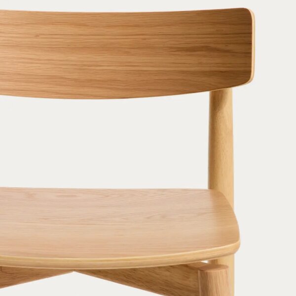 Kave Home Dřevěná barová židle Evera 66 cm s opěradlem