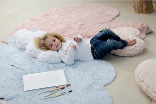 Růžový pratelný ručně tkaný bavlněný dětský koberec 160x180 cm Puffy Love – Lorena Canals