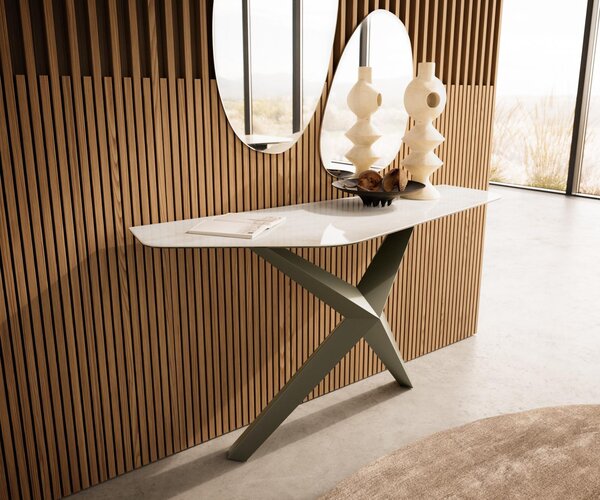 DELIFE Konzolový stůl Edge polygonální 140×50 cm keramika onyx champagne Zentharo kov titanová barva