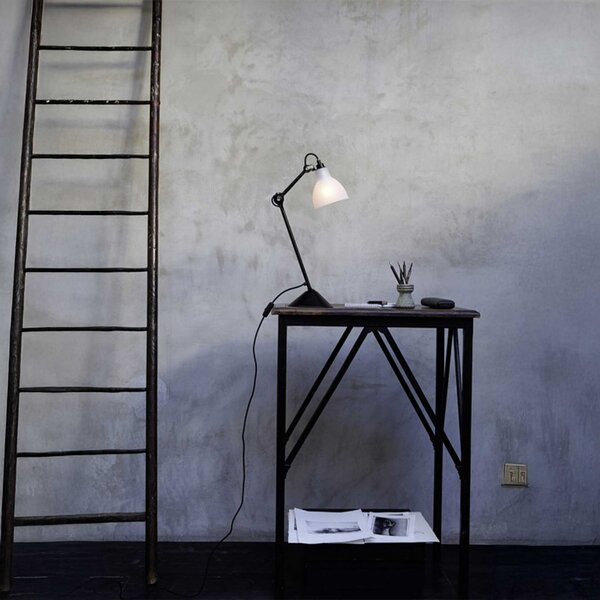 DCW éditions Lampe Gras N°205 E14 stolní svítidlo MosazOvál