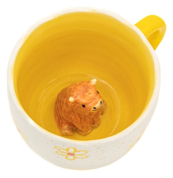 Žlutý/krémový porcelánový hrnek 350 ml Surprise Highland Cow – Sass & Belle