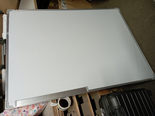 Aga Magnetická tabule 120x90 cm