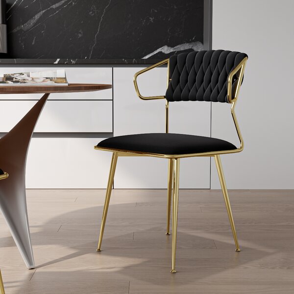 Sada 2 černých sametových jídelních židlí se vzorem želvoviny, zlaté kovové nohy, moderní, elegantní design