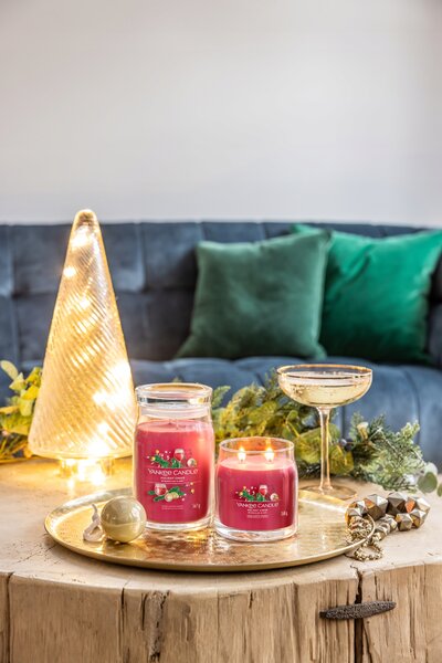 Sójová vonná svíčka HOLIDAY CHEER Yankee Candle 1 ks