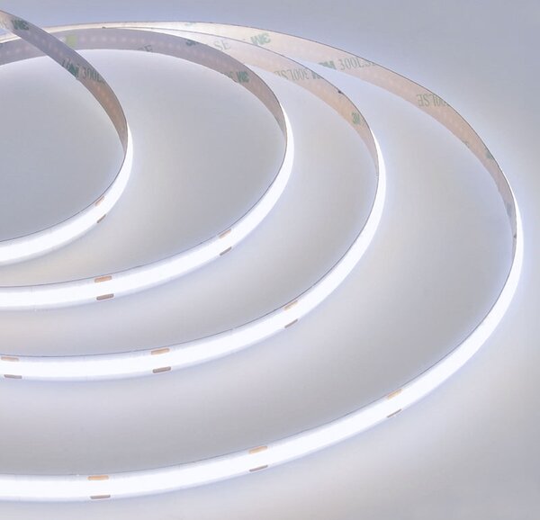 SOLIGHT LED COB pásek 3m 7W/m 500lm/m 6000K denní modrá USB napájení vypínač 8mm