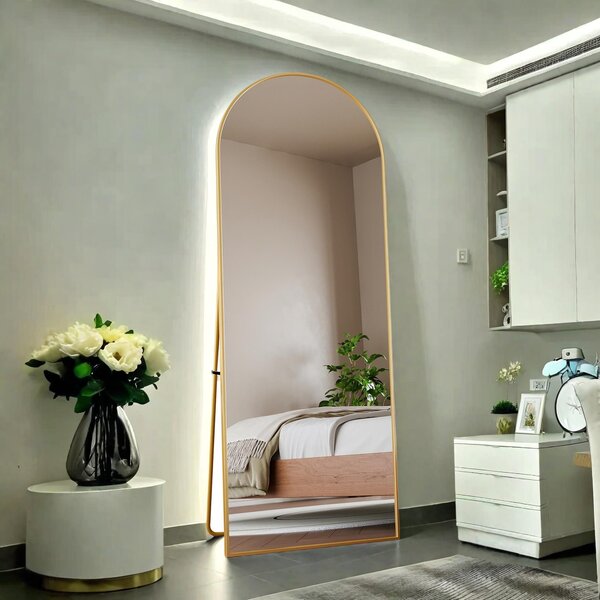 Obloukové kosmetické zrcadlo z tvrzeného skla, zlatý hliníkový rám, 1620x530 mm, elegantní moderní design do ložnice, šatny nebo koupelny
