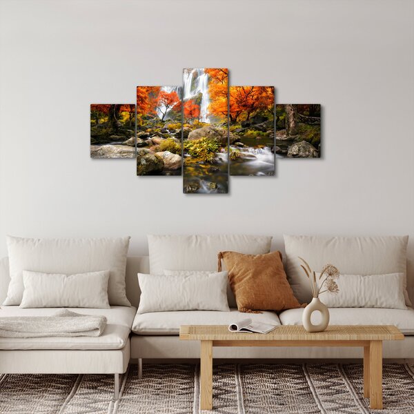 Obraz - Vodopády v oranžovém lese (125x70 cm)