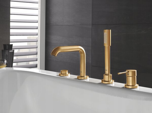 Čtyřotvorová vanová baterie Grohe Essence – zlatá, s jednou pákou