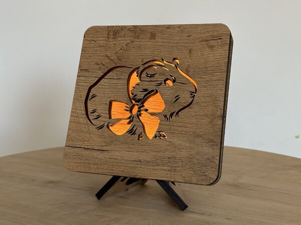 "Morče s mašlí" lampa 19x19cm provedení povrchu: dub