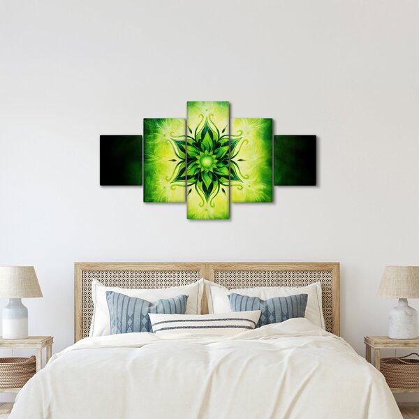 Obraz - Květinová mandala v zeleném pozadí (125x70 cm)
