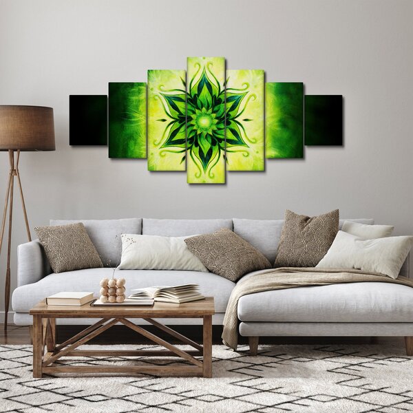 Obraz - Květinová mandala v zeleném pozadí (210x100 cm)