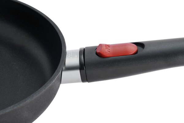 Pánev 28 cm WOLL Eco Lite QXR indukční nepřilnavá s odnímatelnou rukojetí 1528ELI-Q