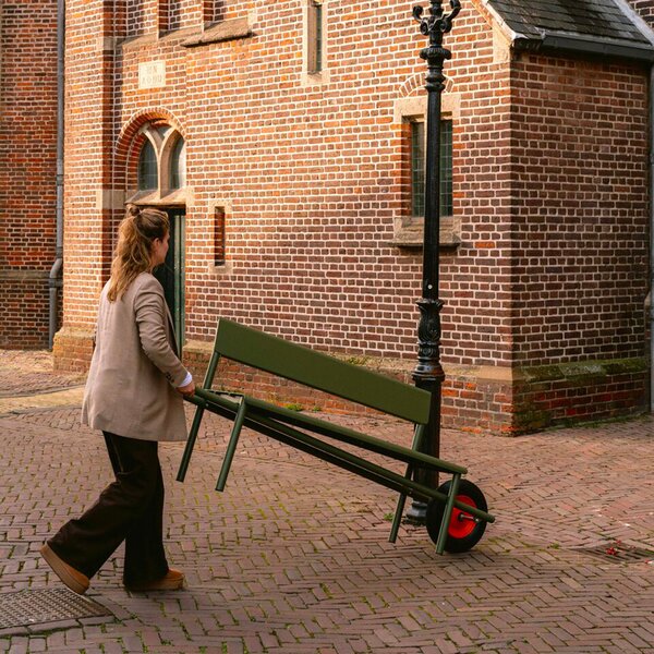 Weltevree designové zahradní lavice Wheelbench Aluminum