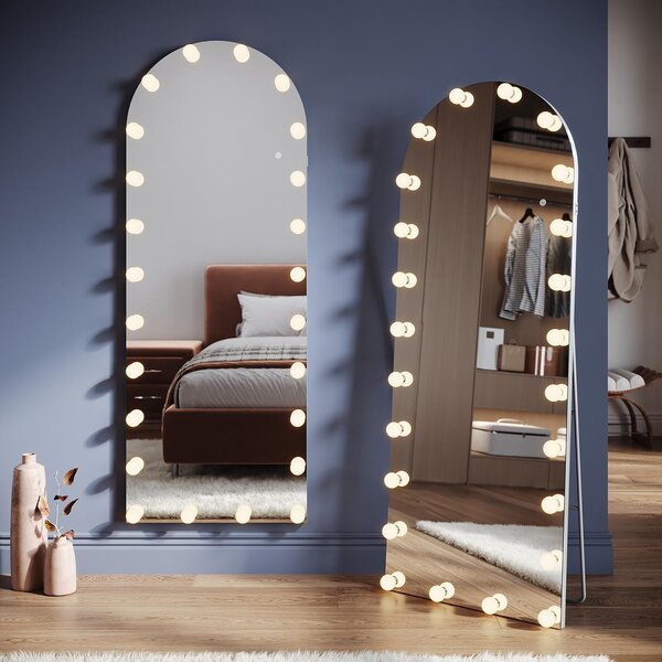 SONNI 160 x 60 x 3,5 cm Bílé zakřivené stojící kosmetické zrcadlo s osvětlením a objímkou LED žárovky, podporuje montáž na stěnu