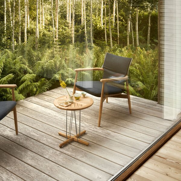 Carl Hansen designové zahradní odkládací stolky Embrace Lounge Table (48Ø cm)