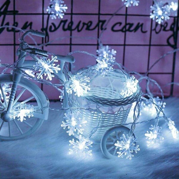 4Leaders Světelný řetěz sněhové vločky studená bílá 300 cm 9545a