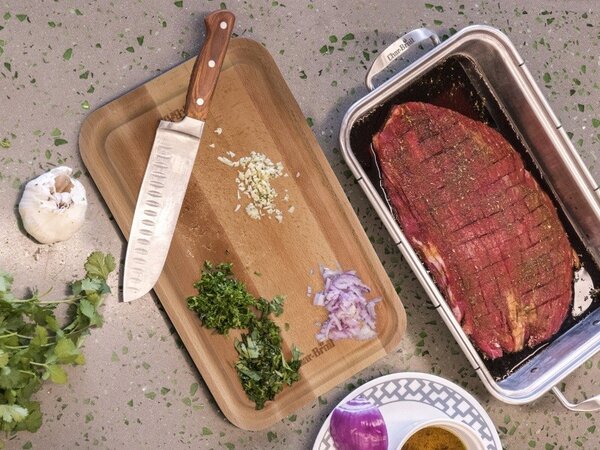 Pekáč na pečení a prkénko Char-Broil Gril+
