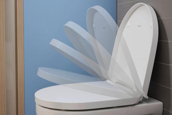 Závěsné WC DURAVIT DuraStyle otevřený splachovací kruh bílá vč. WC prkénka 45620900