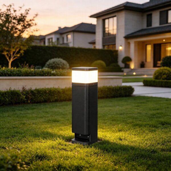 BRILAGI - Venkovní lampa se 2 zásuvkami SCHUKO PILLAR 1xG9/11W/230V IP44 černá
