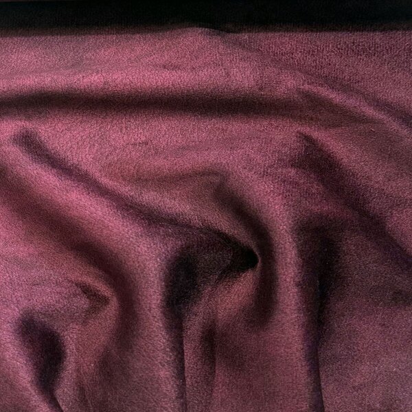 Velurová potahová látka Salvador Burgundy pro nábytek, metráž - Pet Proof