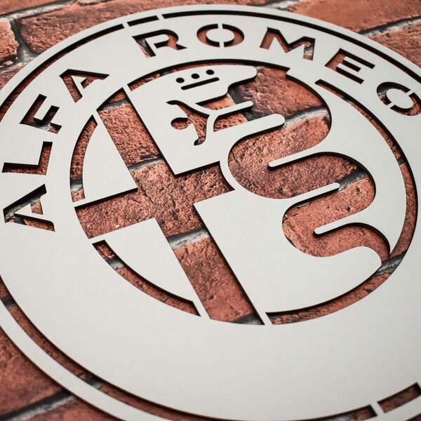 DUBLEZ | Dřevěné logo na zeď - Alfa Romeo | Obraz